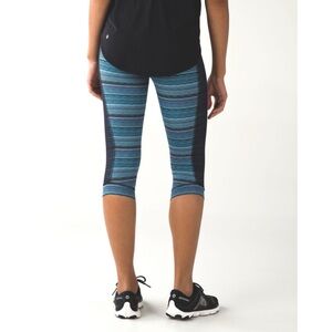 Lululemon Stop At Nothing Crop Space Dye Twist Naval Blue Peacock Blue 4